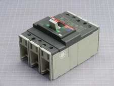ABB T3N100TW SACE TMAX T3N 225 MOLDED CASE CIRCUIT BREAKER 1SDA053561R1 T257885