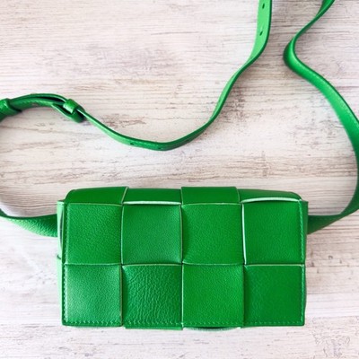 New Bottega Veneta Cassette leather belt bag, green | eBay
