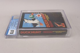 Duck Hunt Nintendo NES 1986 CIB Complete in Box w/Manual CGC Graded 8.0 9.4 Cart