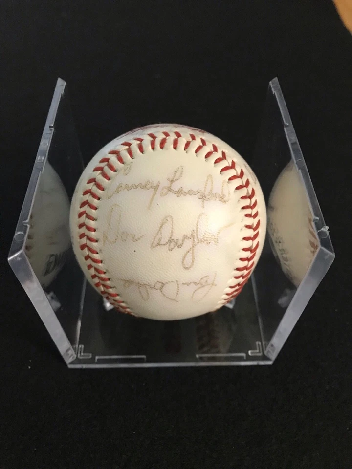 THE CALIFORNIA ANGELS - AUTOGRAPHED (8) SIGNED BASEBALL CIRCA 1980 - Image 3 of 4