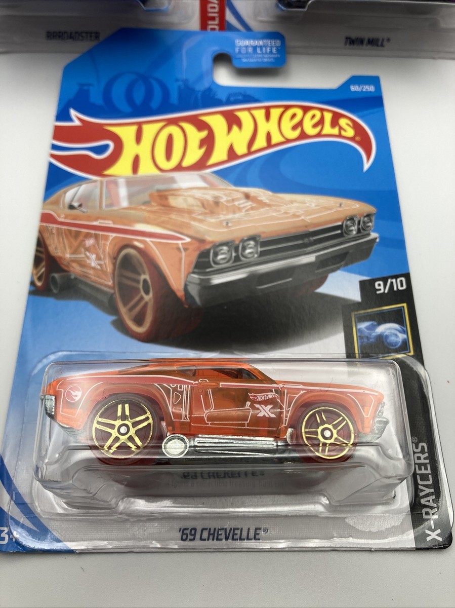 Lot Of 3) TREASURE HUNT Hot Wheels 69 Chevelle, Twin Mill And