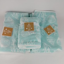 4pc Deborah Connolly  2 Bath Towels 2 Hand Towels Seashell Coral Blue White
