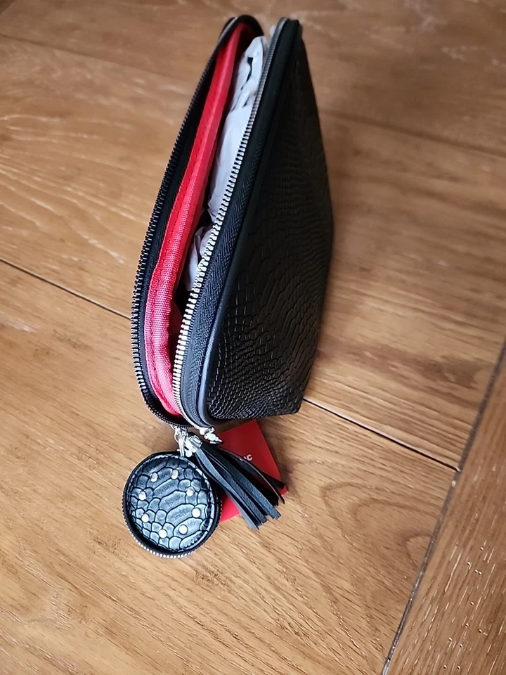 Makeup Bag Black By Revlon - Image 2 of 3