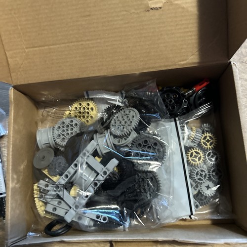 BROTEX Technical Parts BUILDING BLOCKS Car Gears Axles Wheels Connectors Open B - Picture 6 of 6