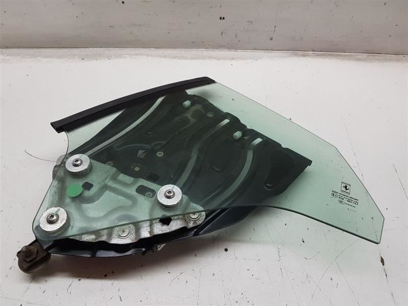 2015-2019 FERRARI CALIFORNIA PORTOFINO REAR LEFT SIDE DOOR QUARTER WINDOW GLASS