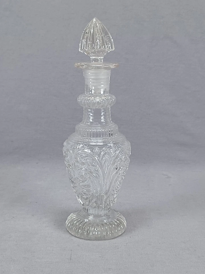 Perfume de vidrio soplado molde mohemio Joseph Conrath Maxhutte Milovy siglo XIX Foto 3 de 4