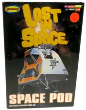 Moebius Lost În Space 1/24 Space Pod Model Kit
