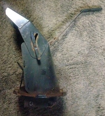 Vintage BOB CAT Bobcat 7HP Walk Behind Snowblower Chute & Deflector Asm w Clamps