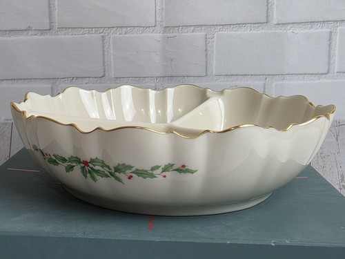 Lenox Holiday 7 1/2" Divided Serving Dish Condiment Bowl - Picture 7 of 8