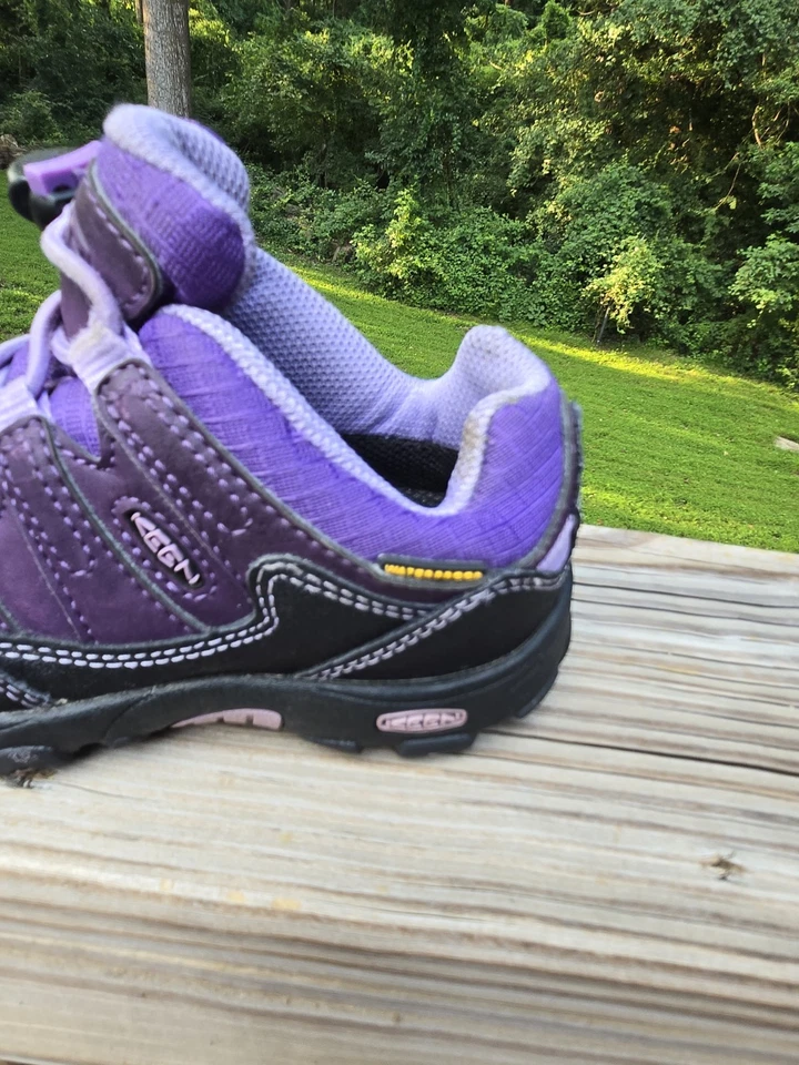 Zapatos de Trail Keen Pagosa Niños Bajos Impermeables Púrpura Negro Senderismo Talla 10 Duraderos Foto 4 de 4