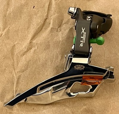 Shimano XTR FD-M953 Triple Front Derailleur Bottom Pull NOS 34.9 w