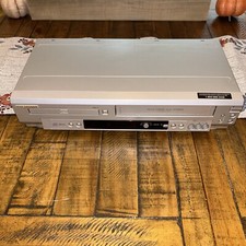 Sylvania SSD803 DVD VHS Combo Recorder Tested- Parts / Repair As-Is