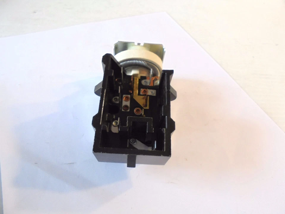 DS-218 HEADLIGHT SWITCH 8 Terminal for Ford Lincoln Mercury U.S.A. MADE - Image 3 of 4