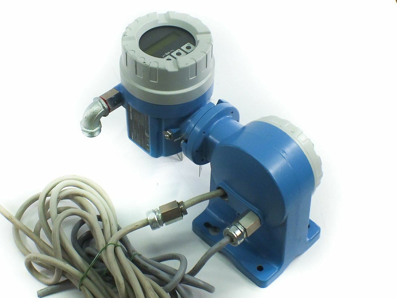 EndressHauser Promag 10 10W2F IOut HART Flowmeter w/ Pulse Out eBay
