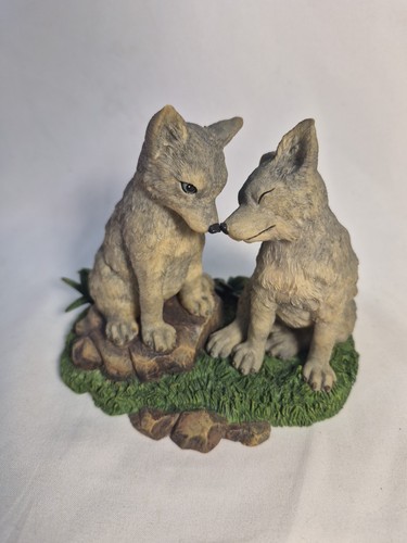Hamilton Collection "Eskimo Kiss" Playful Pups VTG 90s Wolf Figurines 5"×4" EXC 