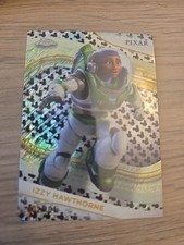 2025 Topps Chrome Disney Izzy Hawthorne Mickey Mouse Black White Shimmer /101 🔥