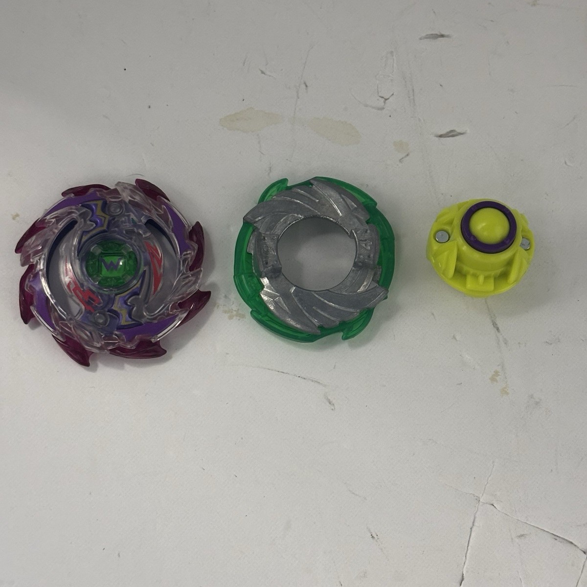 Takara Tomy Beyblade Burst B-80 Random Booster Vol.6 Tornado