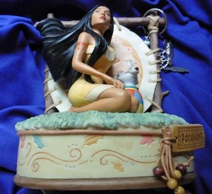 TDR Disney’s POCAHONTAS オルゴール 1pc. Pocahontas Music Box | eBay