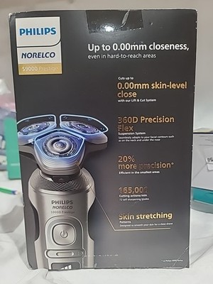 Philips Norelco Shaver S9000 Prestige Rechargeable Mens Facial