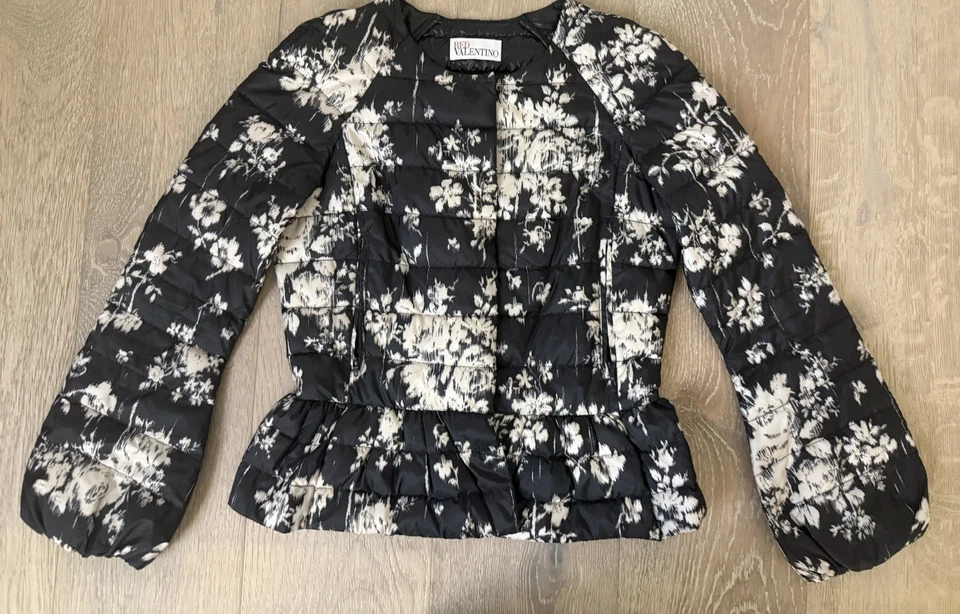 Chaqueta acolchada Red Valentino para mujer Foto 2 de 4