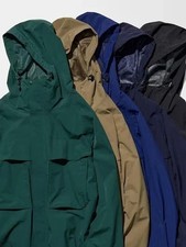 UNIQLO Parka Antivento S-3XL con Cappuccio Idrorepellente Relaxed -vestibilità Uomo 478231 Nuovo