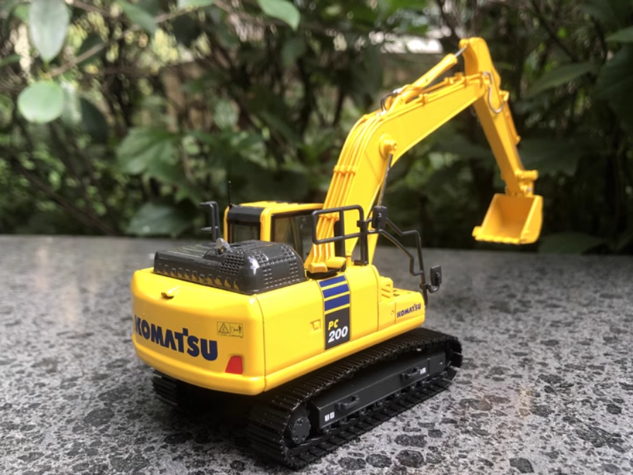 ミニカー　1/50 KOMATSU PC200-11 EXCAVATOR 1:50 KOMATSU PC200-11 Excavator Construction Machine