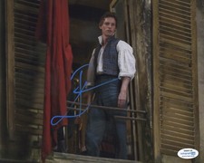 Eddie Redmayne Les Miserables Autographed Signed 8x10 Photo ACOA