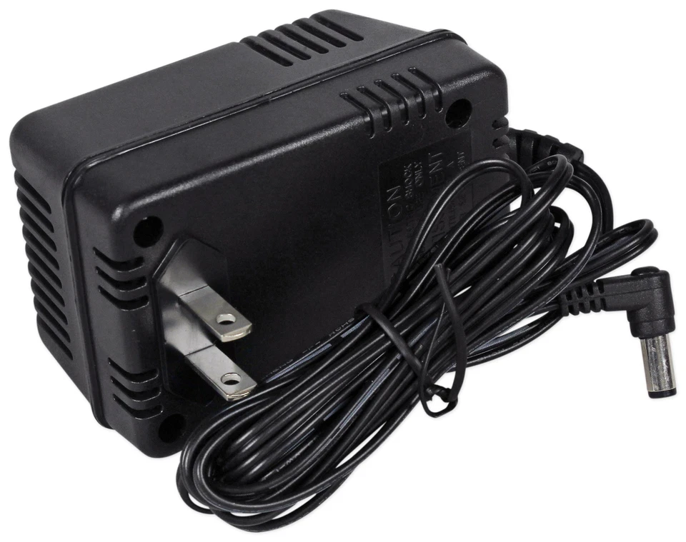 New Mackie Mix12FX 12-Channel Compact Mixer W/FX Proven Performance Built Rugged - Image 4 of 4