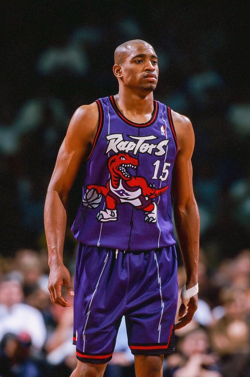 ラプターズ Vince Carter サイン入りナイキオーセンティックジャージ ラプターズ Vince Carter サイン入りナイキオーセンティック