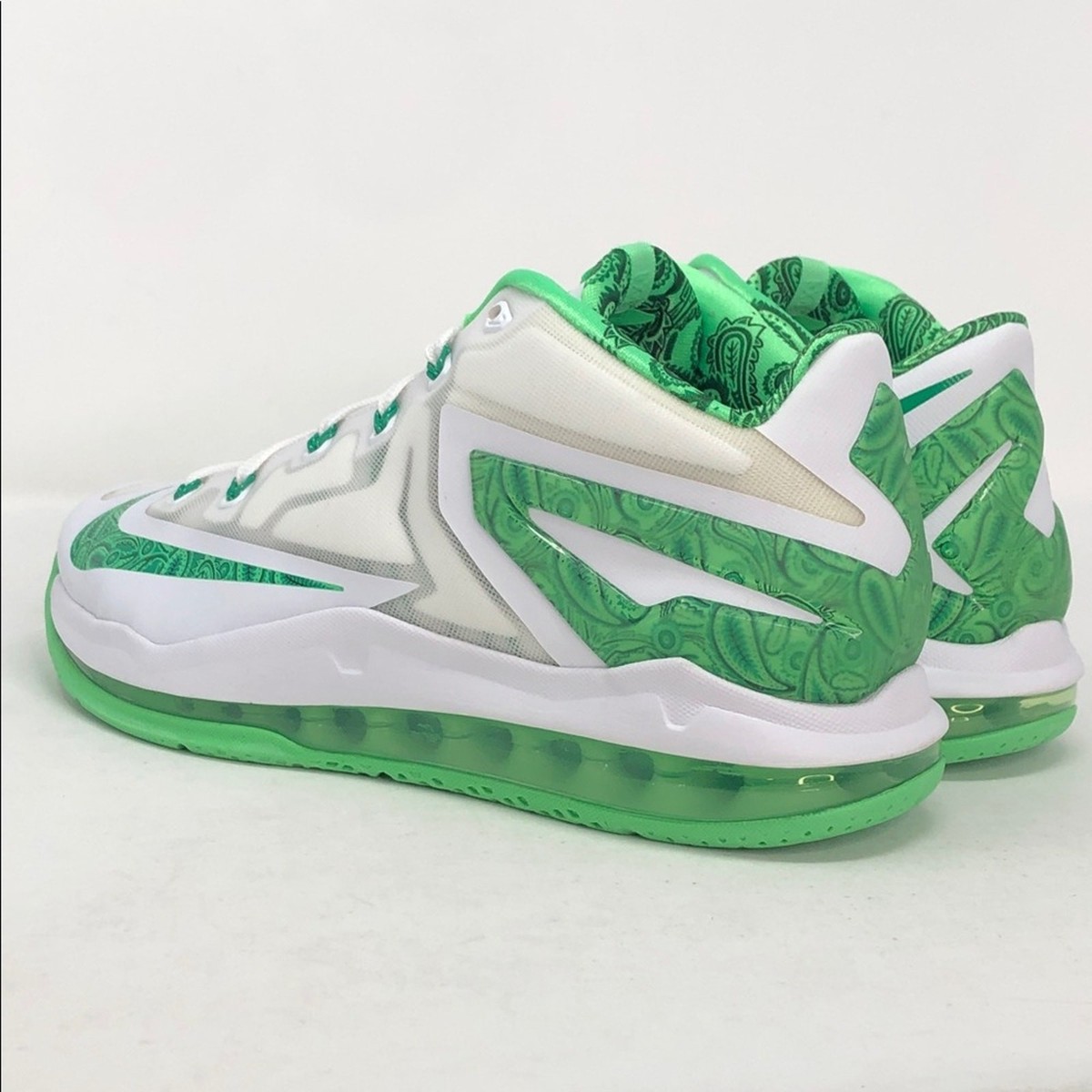 Nike Lebron XI 11 Low Easter 642849-100 Basketball Shoes-Size 8.5