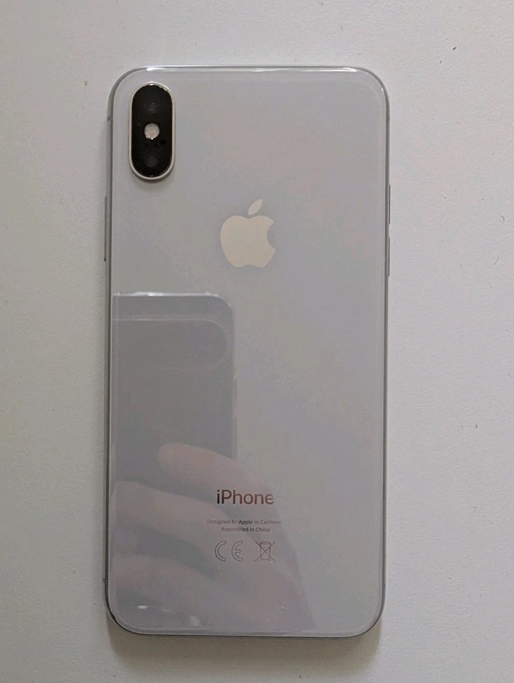 Apple iPhone X 64GB Weiß - Bild 2 von 2