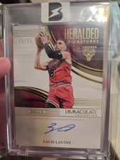 ZACH LAVINE AUTO 76 /99 IMMACULATE HERALDED SIGNATURES BULLS custom thick case