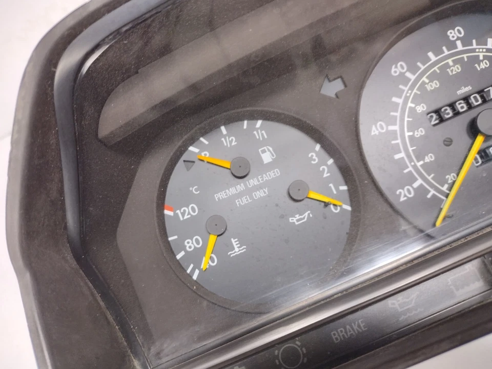 84 - 93 Mercedes-Benz W201 190e cuadro de instrumentos Foto 4 de 4