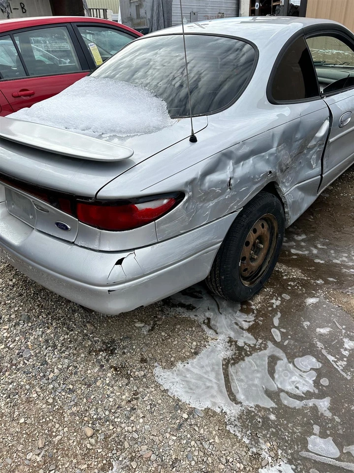 Used Fuel Injection Air Flow Meter fits: 2001 Ford Escort Cpe ZX2 from 2/2/99 Gr - Image 2 of 4