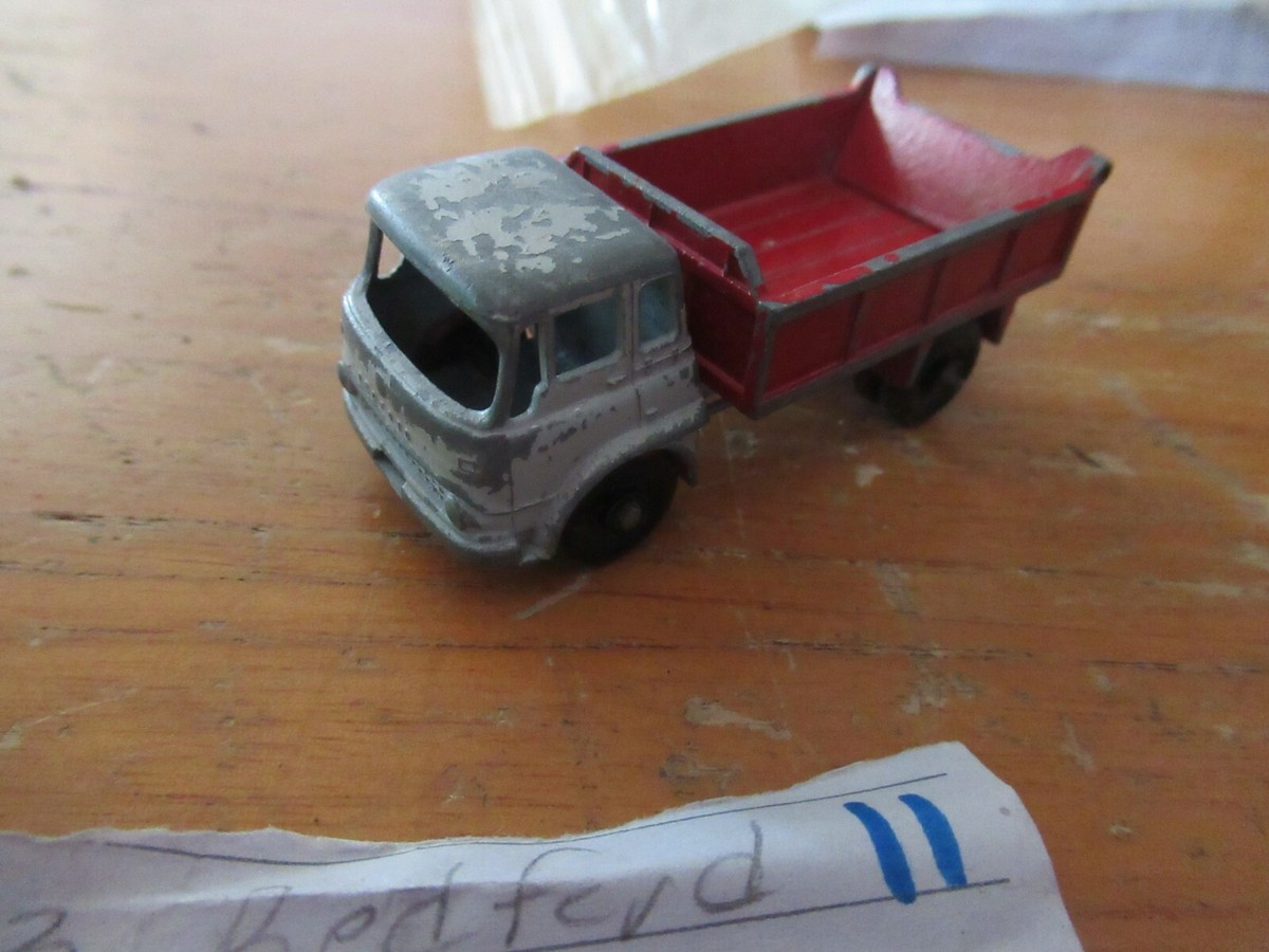 マッチボックス No.3 BEDFORD TIPPER TRUCK レズニー Vintage Matchbox No. 3 Bedford 7.5 TON Tipper Dump Truck