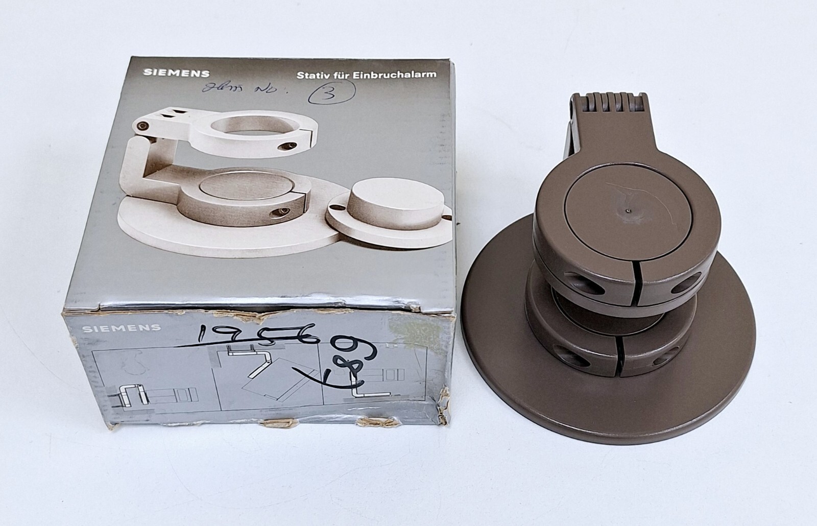 Siemens 5WA2 102 / STATIV Mounting-Support for Burglar-Alarm