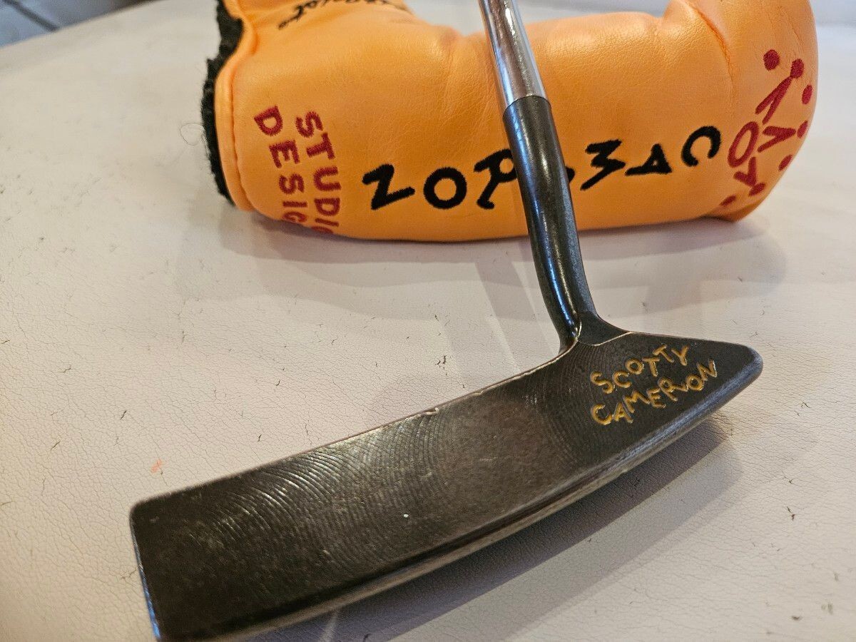 Putter Scotty Cameron Studio Design 1.5 – Droit 35 Pouces – Avec Headcover