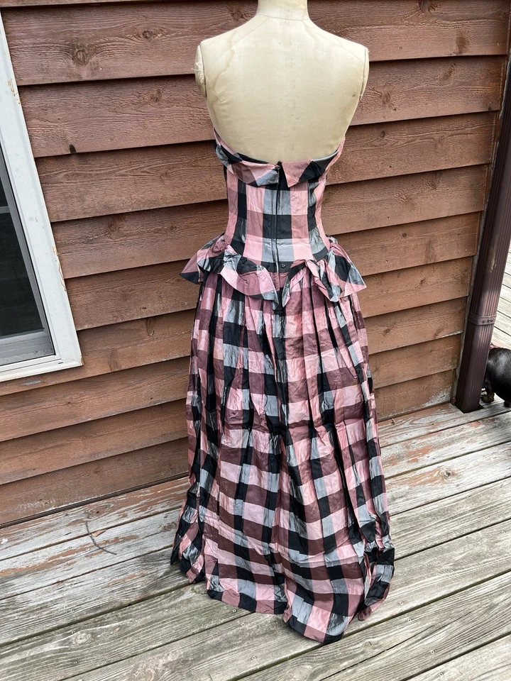 1930’s 40’s Vestido Sin Tirantes Tafetán Gris Negro Rosa A Cuadros Tiras Deshuesadas Peplum Foto 4 de 4