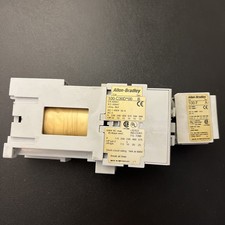 100-C30D*00 SER.B Allen Bradley CONTACTOR 24VDC COIL. W/ 100-F & B10 Aux CONTACT