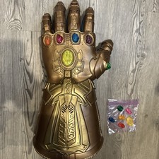 Marvel 2017 Legends Series: Thanos Electronic Infinity Gauntlet - Works