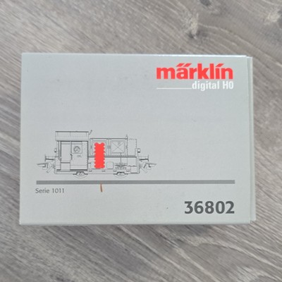 Märklin HO Diesel Locomotive Serie 1011 CFL 36802 Green Silver Plastic Metal