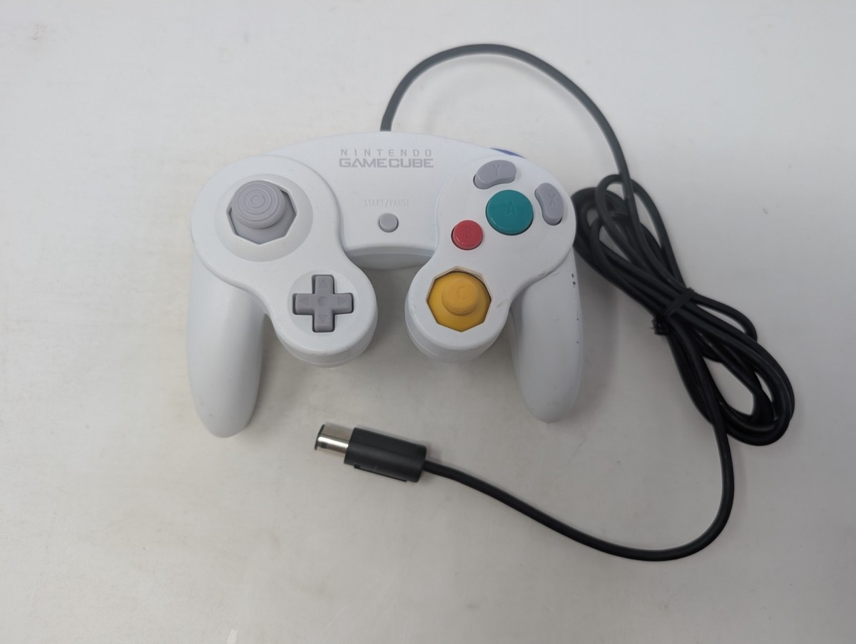 Official Nintendo Game Cube Controller white GameCube Japan Good operation