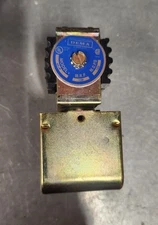 DEMA Solenoid Valve 401P.3       1/4"        24VAC      Brass