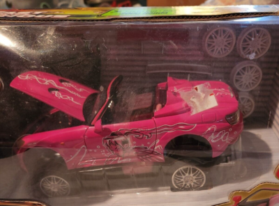 2004 Ertl Joyride Fast and the Furious Pink 2000 Honda S2000 1:18