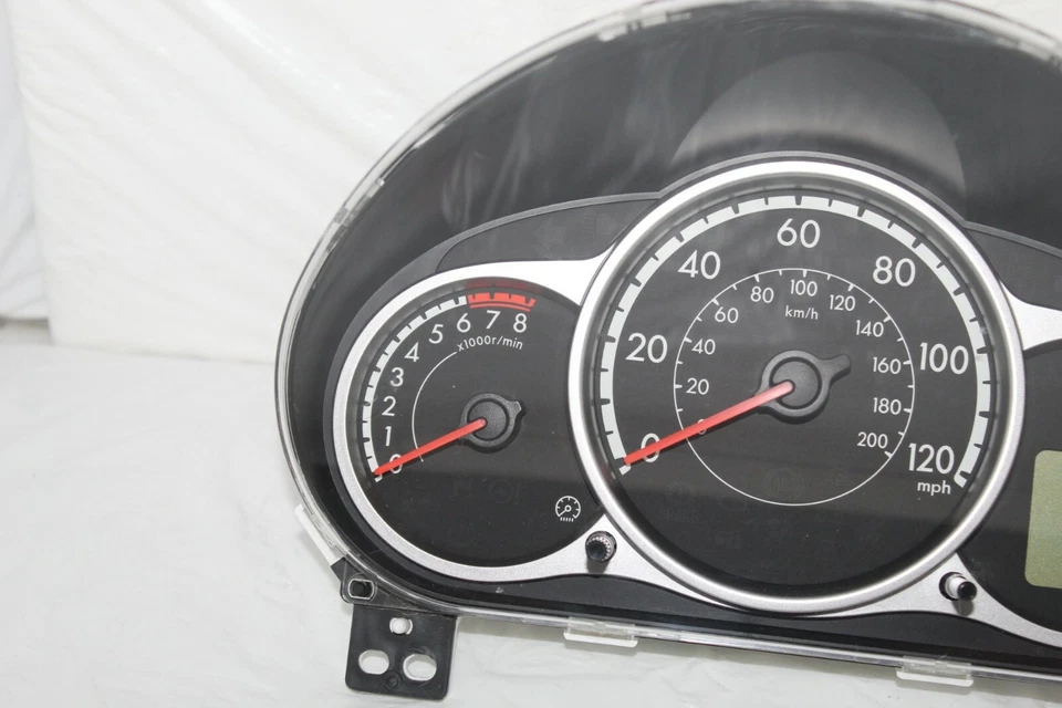 Cuadro de instrumentos velocímetro panel de instrumentos Mazda 2 2011-2013 28.528 millas Foto 2 de 4