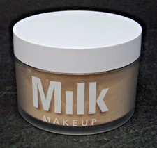 Milk Makeup Blur + Set Translucent Medium 0.87oz/ 25g Matte Loose setting Powder