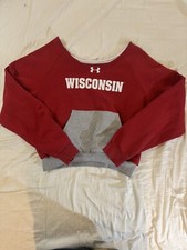 Wisconsin Badgers Under Armour Women s Custom Crop Sweatshirt Medium Red