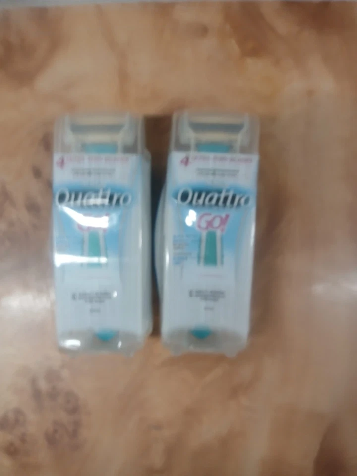 Pair Of Schick Quattro Women Go! SURF STYLE Floral Decorated Travel Case... - Image 2 of 4