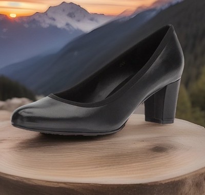 New Women's Vaneli Davy Black Napa Leather Pump Heels Shoes , Sz. 9.5