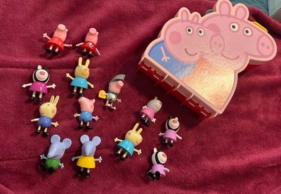 Peppa Pig Carry Along Friends Storage Case With 13 Figurines